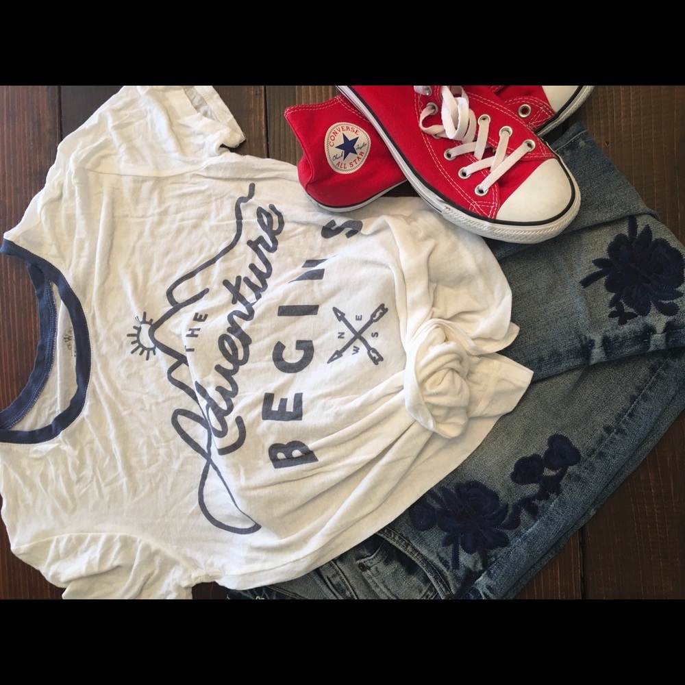 Adventure Graphic Tee